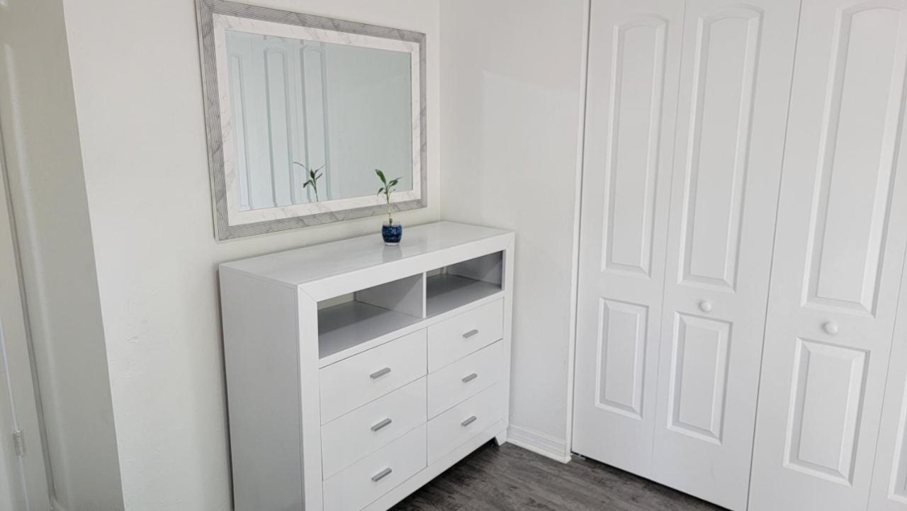 Discover Luxury Condo Steps Away From Celebration Pointe And I-75! Gainesville Luaran gambar
