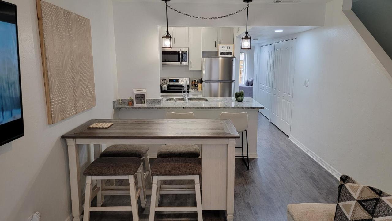 Discover Luxury Condo Steps Away From Celebration Pointe And I-75! Gainesville Luaran gambar