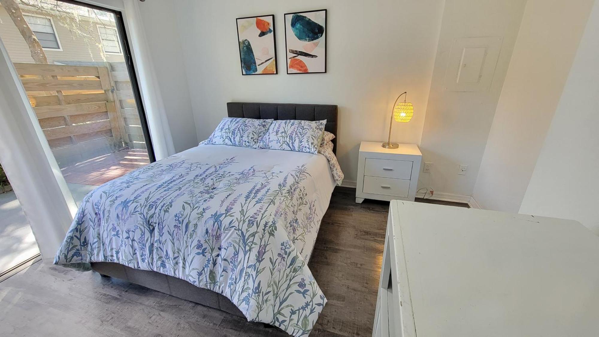 Discover Luxury Condo Steps Away From Celebration Pointe And I-75! Gainesville Luaran gambar